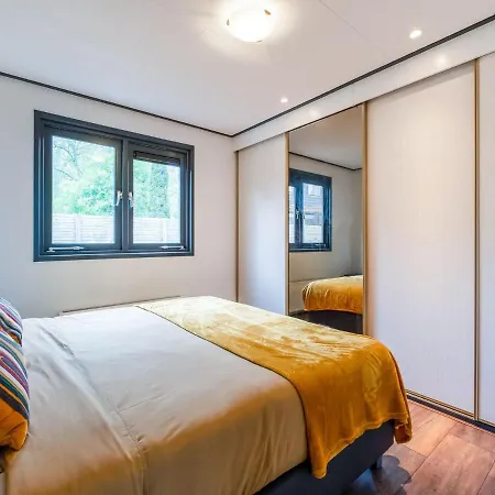בית נופש Inviting Holiday In With Sauna חרדרן